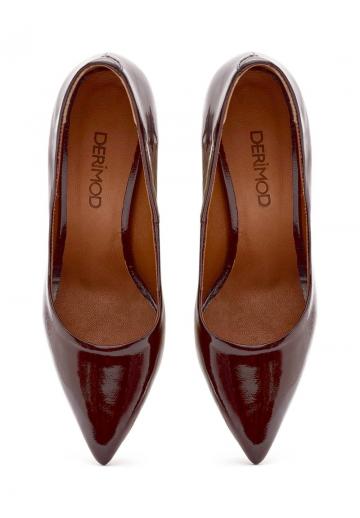 Туфли на высоком каблуке