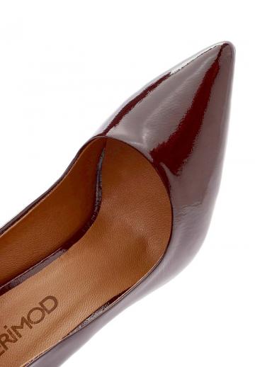 Туфли на высоком каблуке