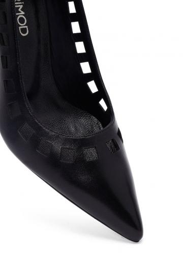 Туфли с высоким носом