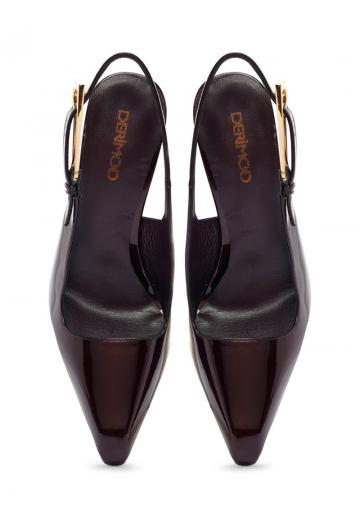 Туфли на высоком каблуке