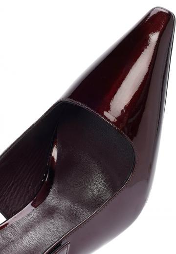 Туфли на высоком каблуке