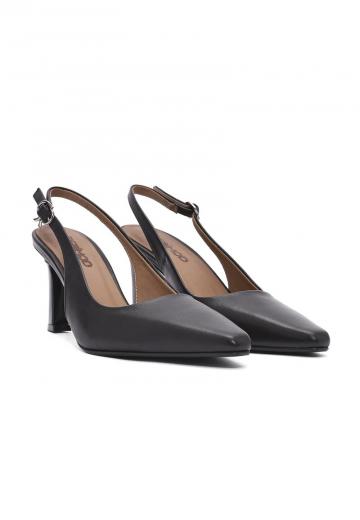 Туфли с ремешком