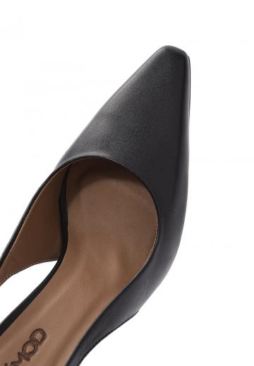 Туфли с ремешком