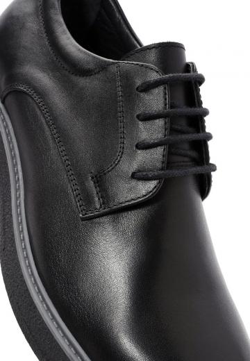 Ботинки на шнуровке