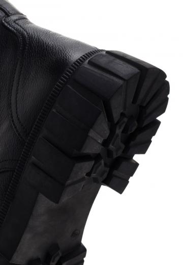 Ботинки на шнуровке