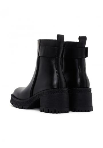 Полусапожки на платформе