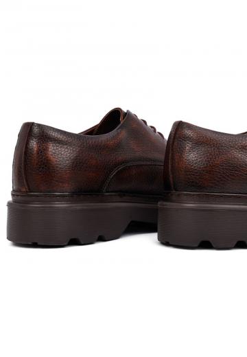 Ботинки на шнуровке