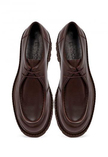 Ботинки на шнуровке