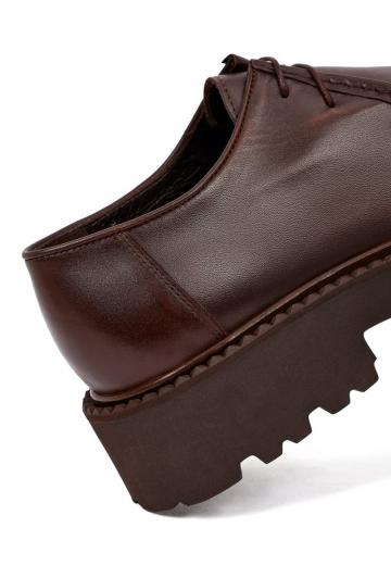 Ботинки на шнуровке