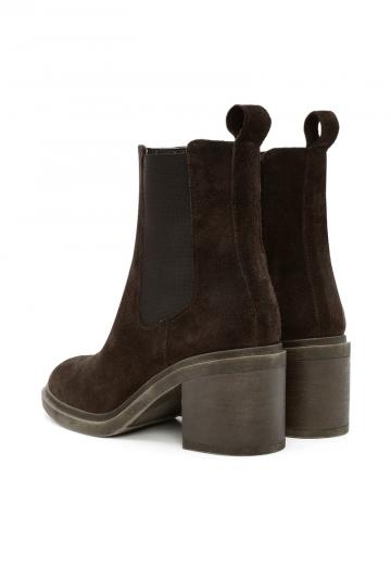 Ботинки челси