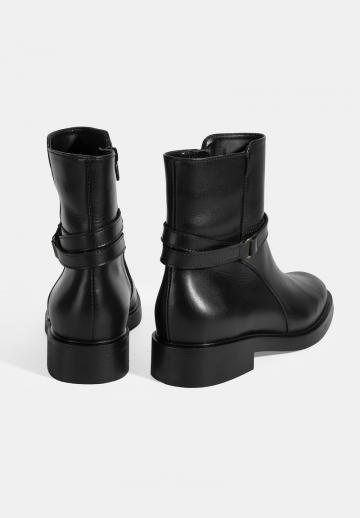 Ковбойские сапожки