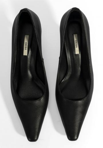 Туфли на высоком каблуке