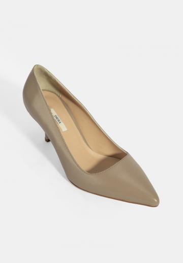 Туфли на высоком каблуке