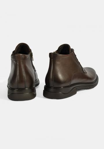 Ботинки на шнуровке