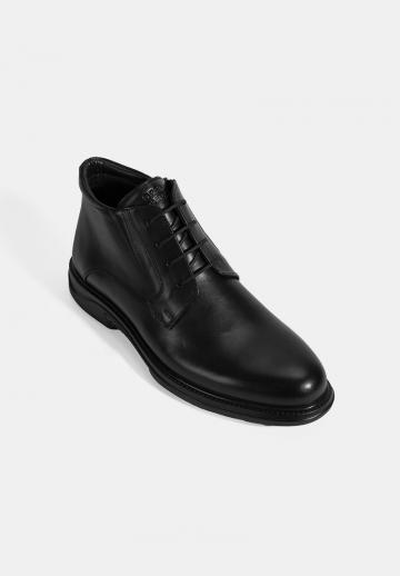 Ботинки на шнуровке