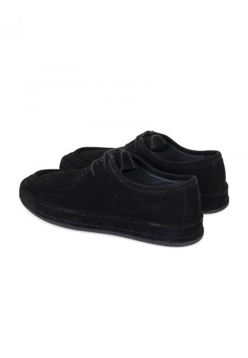 Ботинки на шнуровке