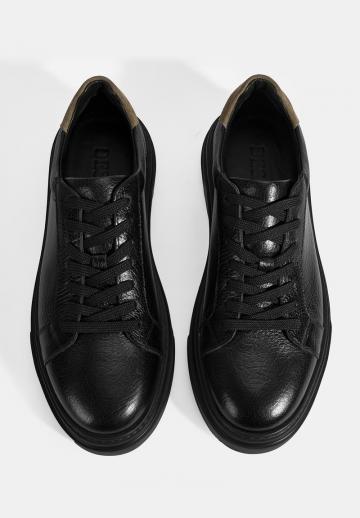 Ботинки на шнуровке