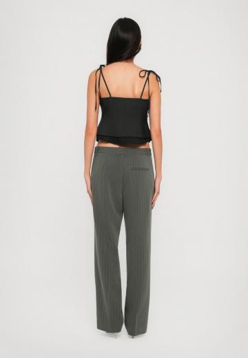 Прямые брюки