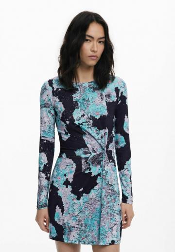 Короткое платье