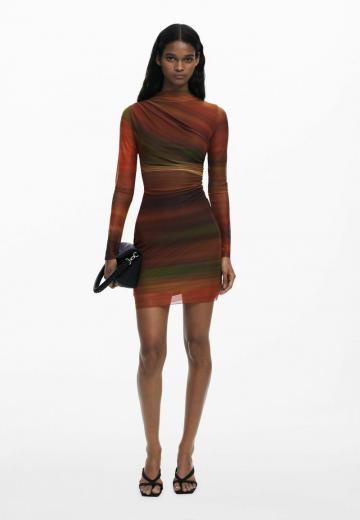 Платье футляр