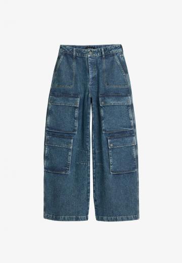 Брюки с накладными карманами