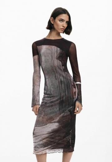 Платье футляр