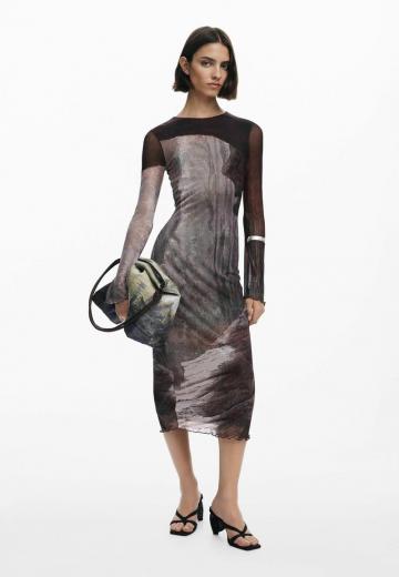 Платье футляр