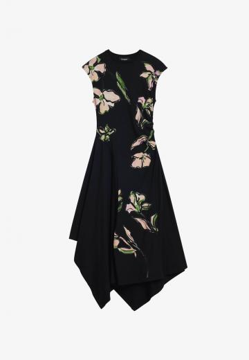 Летнее платье