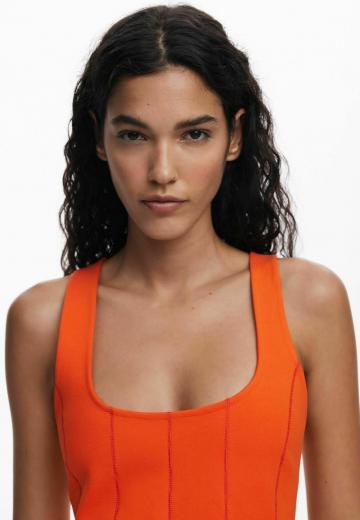 Короткое платье