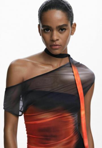 Платье футляр