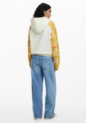 Пуловер с капюшоном