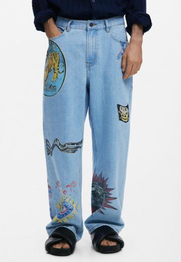 Прямые джинсы