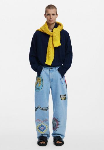 Прямые джинсы