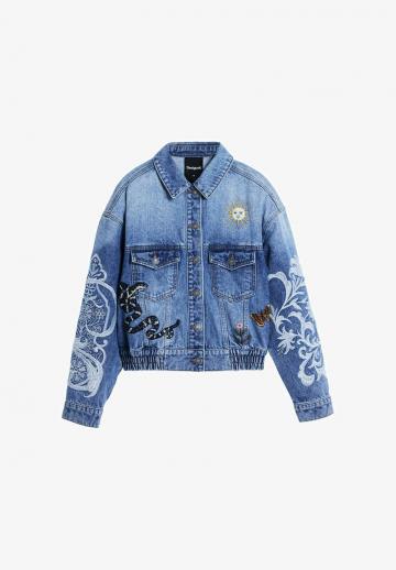 Джинсовая жилетка