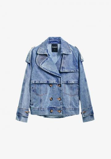 Джинсовая куртка