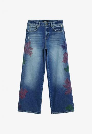 Короткие джинсы