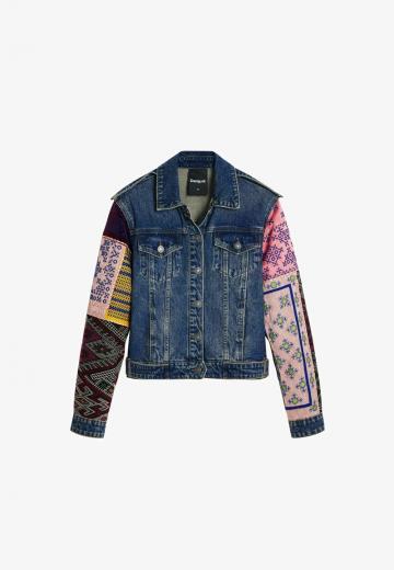 Джинсовая жилетка