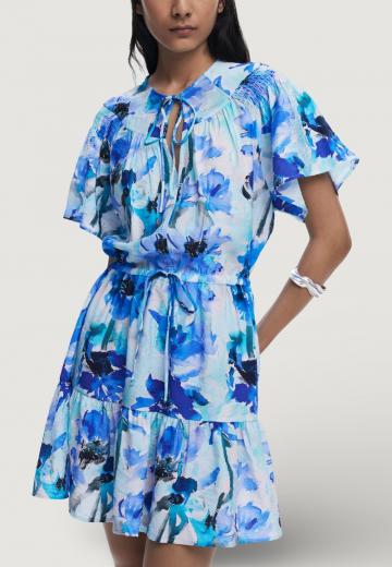 Короткое платье