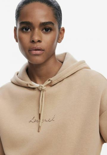 Пуловер с капюшоном