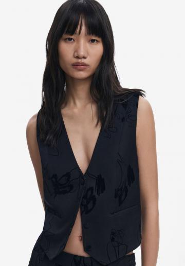 Короткая куртка