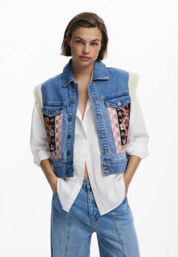 Джинсовая жилетка