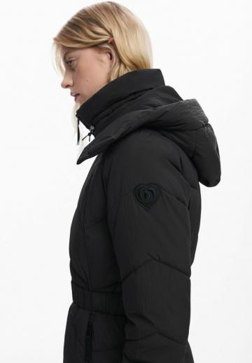 Зимняя куртка