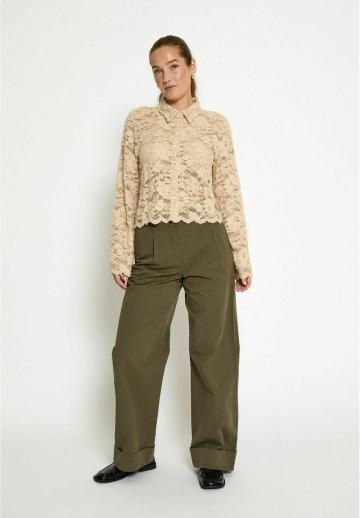 Кружевная блузка