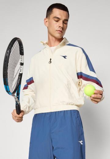 Спортивная куртка