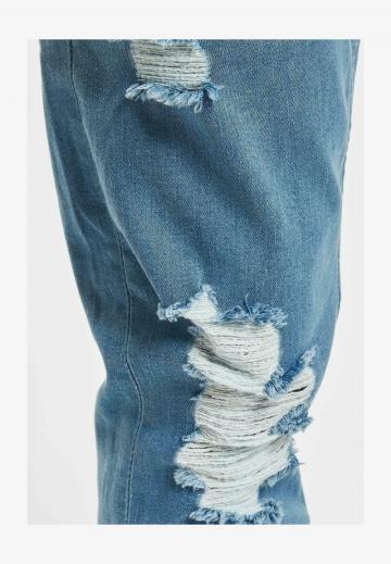 Узкие джинсы