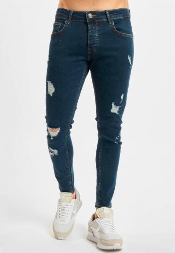 Узкие джинсы