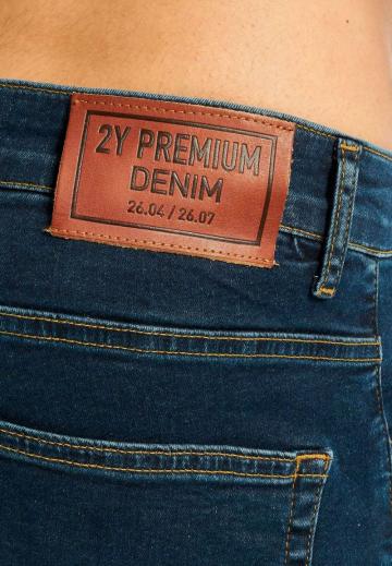 Узкие джинсы