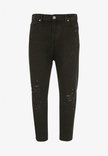 Прямые джинсы