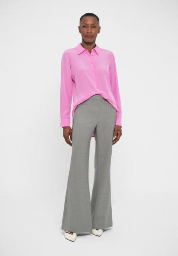 Атласная блузка