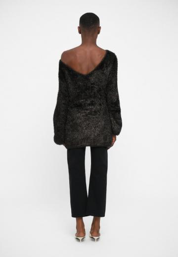 Длинный пуловер